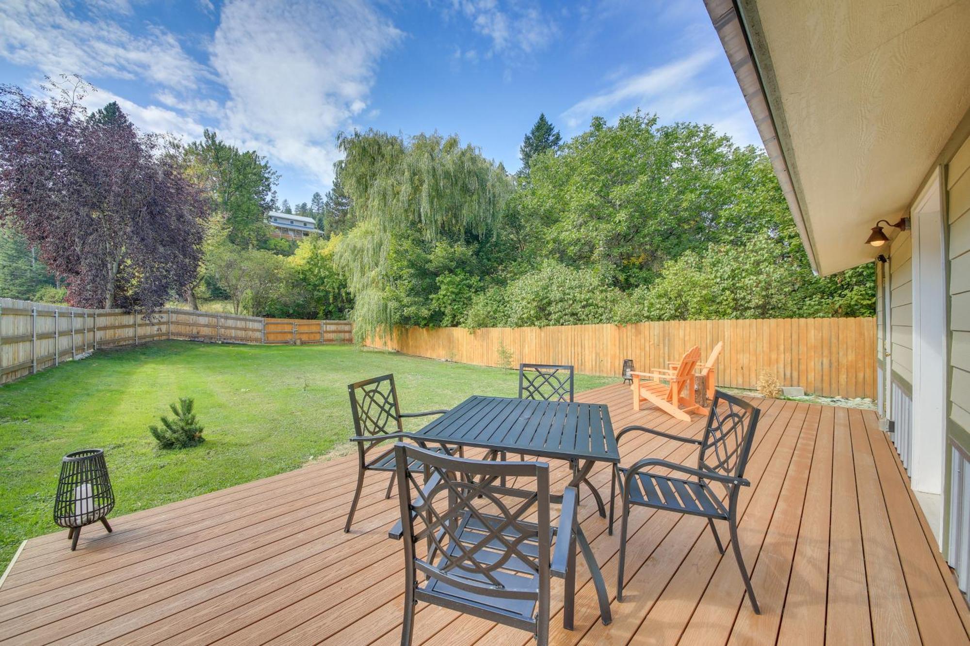 Downtown Bonners Ferry Home With Covered Porch! Exterior photo